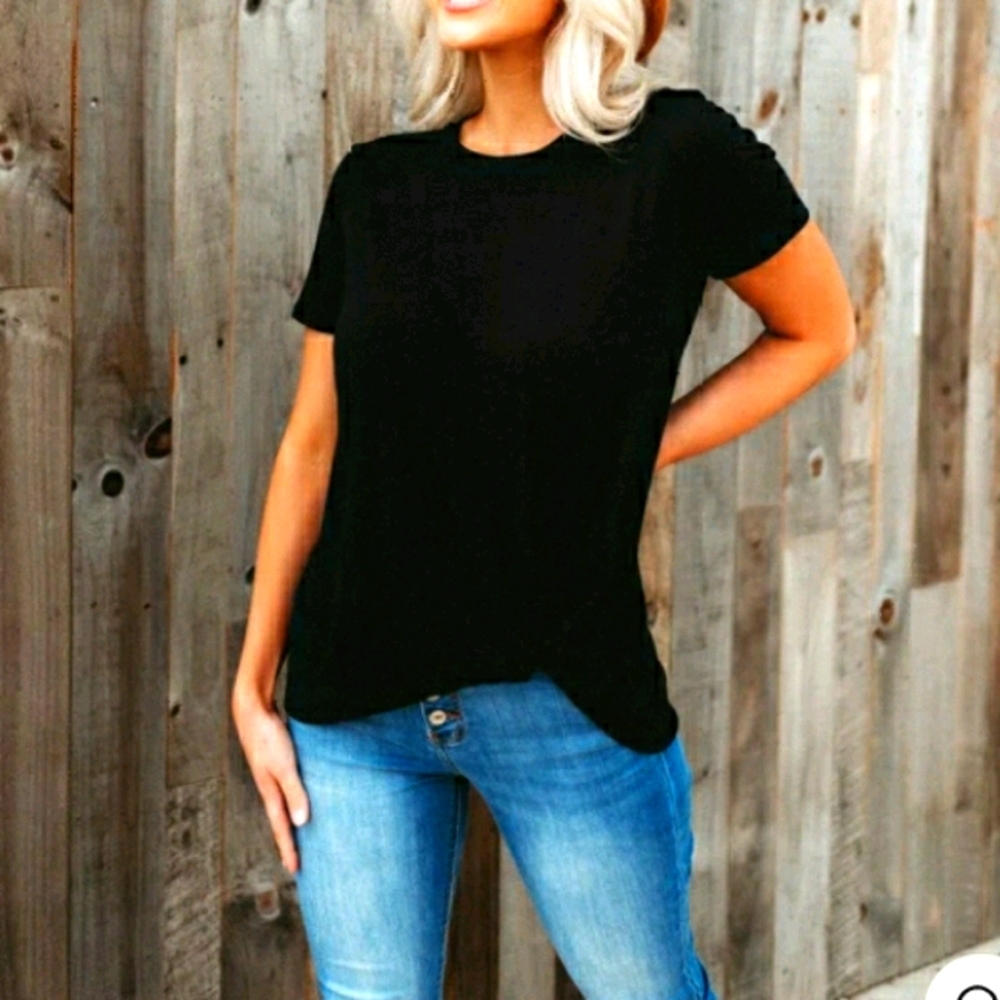 LIVE LIFE SIMPLE TWIST TEE (BLACK)